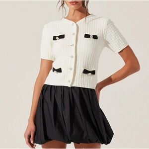 ASTR The Label Cream Textured Knit Button Up Short Slv Cardigan Bows Rhinestones